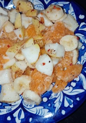 A picture of Spicy Mix fruit squash chat.
