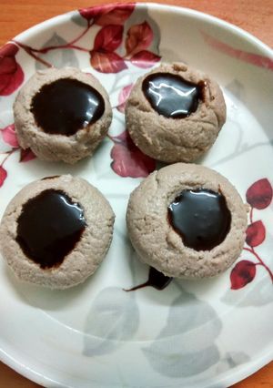 A picture of Chocolate sandesh.