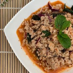 A picture of Larb Gai (chicken Larb).