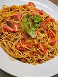 سباكيتي مع النقانق طعم روعة 🍜👌👌