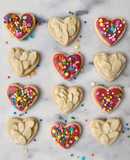 Galletas decoradas de almendra y coco veganas