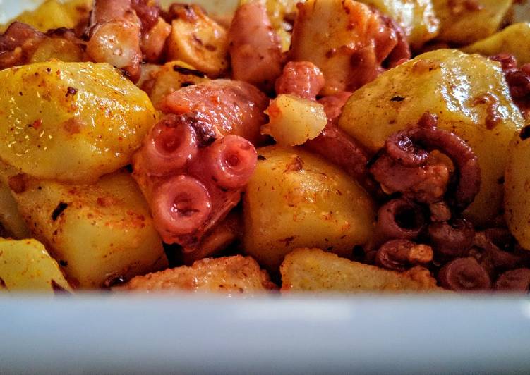 PULPO🐙A LA GALLEGA, en Colombia😋...!