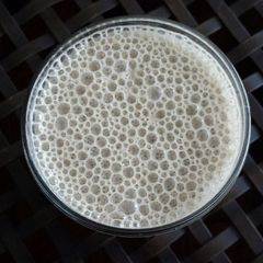 A picture of Loretta's Smoothie .