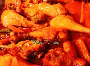Una foto de Pollo en Achiote al Horno🐔🐔