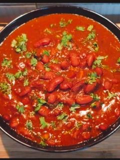 पंजाबी राजमा मसाला (punjabi Rajma masala recipe in Hindi) रेसिपी मुख्य फोटो
