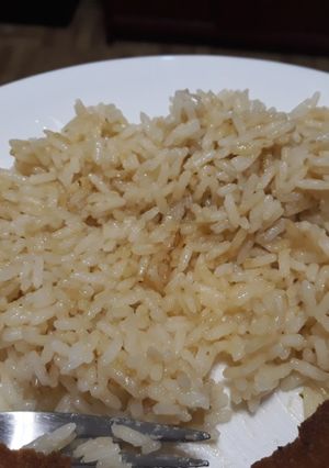 Una foto de Arroz con cubito knorr