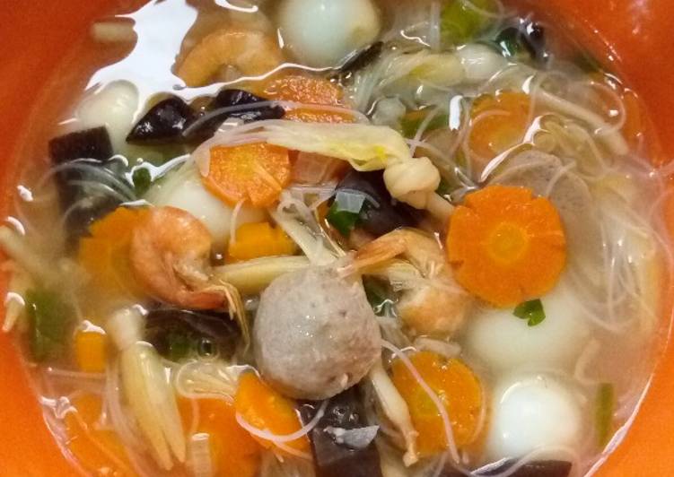 Langkah Mudah untuk Menyiapkan Sup Kimlo simpel &amp; lezat, Sempurna