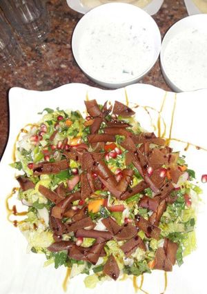 A picture of Fattoush.