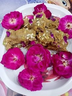 કચ્છી ગુલાબ પાક રોસ્ટેડ (Kutchhi GulabPaak Roasted Recipe In Gujarati) રેસીપી મુખ્ય ફોટો