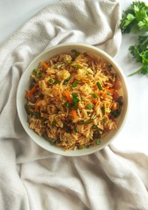 A picture of Scrambled Egg Fried Rice                              Indo-Chinese Style.