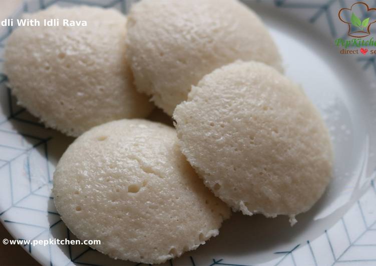 Idli With Idli Rava