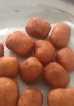 A picture of Potato nuggets.
