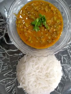 ખાટા મગ (khata mag recipe in gujarati) રેસીપી મુખ્ય ફોટો