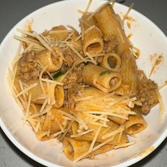 A picture of Pork sausage rigatoni Rosa.
