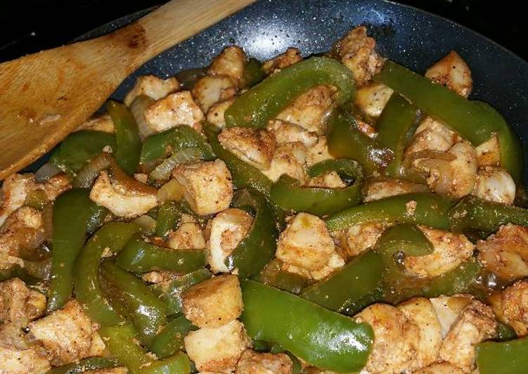 Easiest Way to Make Any-night-of-the-week Stir-Fried Spicy Chicken Tenders