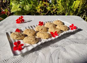 Una foto de Bizcochitos rellenos de dátiles y nueces