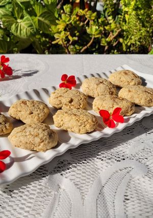 Una foto de Bizcochitos rellenos de dátiles y nueces