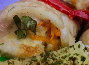 Una foto de FILET DE MERLUZA🐠🐟(relleno al horno)🐠🐟