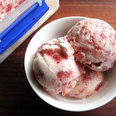 Strawberry Yoghurt Ice Cream A picture of Strawberry Yoghurt Ice Cream.