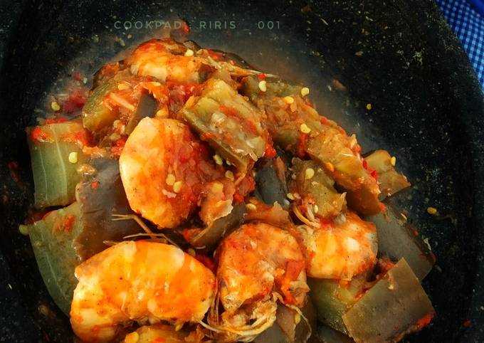 Resep 910. Udang Sambel Terong Rebus oleh Riris 😘 - Cookpad