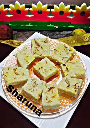 A picture of Rava Paneer Burfi.