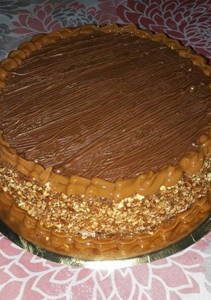 Una foto de Torta clásica de cumpleaños