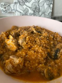 Una foto de Guiso de magra de cerdo con quinoa