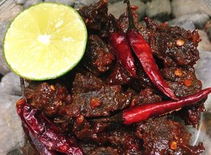 Hình của món Bò Khô Dã Chiến.