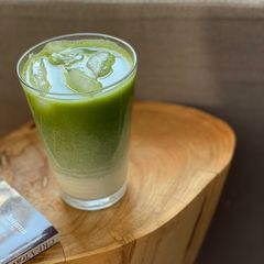 A picture of 🥛 Matcha Oat Latte.