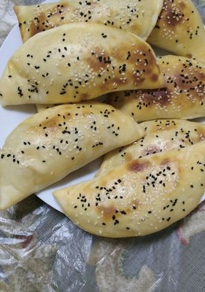 صورة لوصفة فطائر بالجبن الموزاريلا والمرتديلا