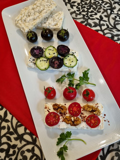 عکسی از دستور رایس کیک برای صبحانه