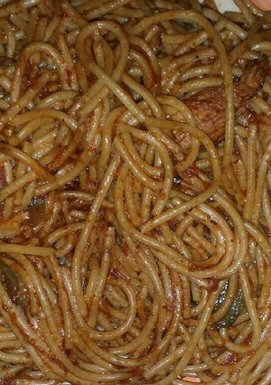 A picture of Jollof spaghetti.