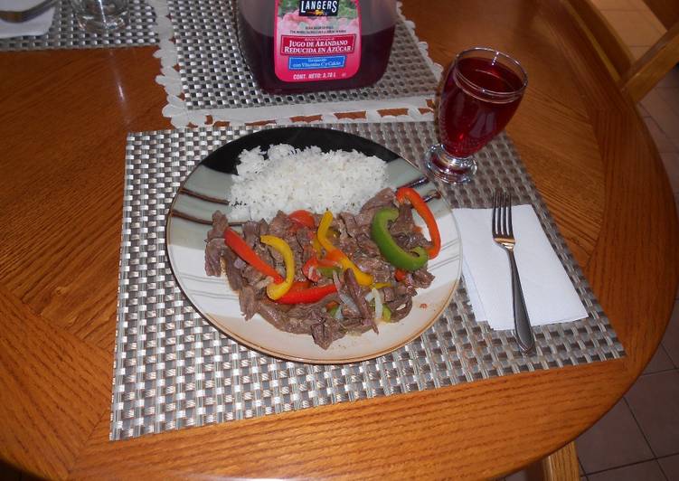 Fajitas de arrachera con pimientos