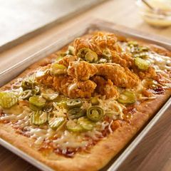 A picture of Chicken pizza.