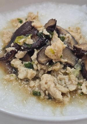 รูปของ โจ๊กไก่สับเห็ดหอม