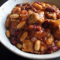 A picture of Pork & Beans.