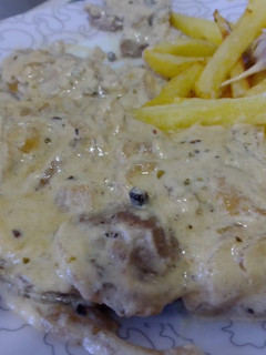 Una foto de Filetes de cerdo con bayas de enebro