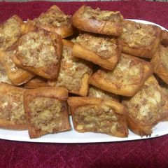 A picture of Prawn and Pork Toast.