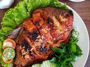 Gambar bawal bakar teflon