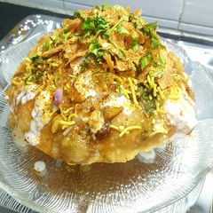 A picture of Raj Kachori/ Gappa Ghotala 😋.