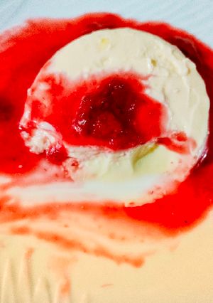 Foto resep Original Panna Cotta strawberry compote
