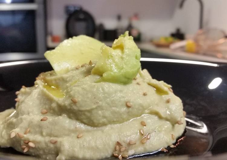 Hummus de aguacate