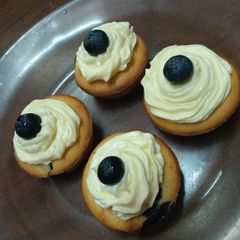 A picture of Blueberry cup cakes/muffins#kidsrecipechallenge#4wkschallenge.
