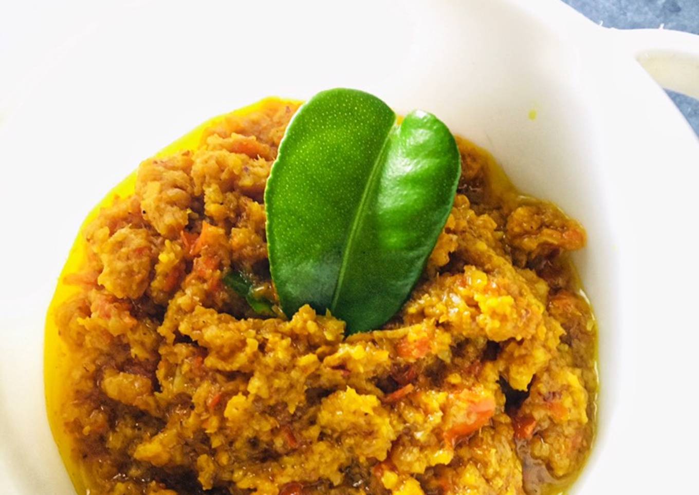 Bumbu Base Genep (utk Urap / Sate Lilit / Telur Base Genep)