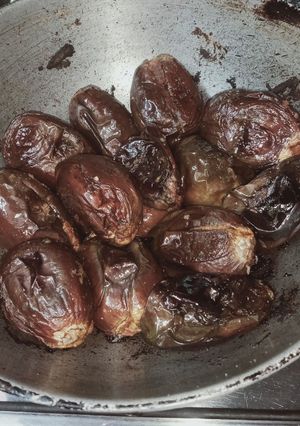 भरवा बैंगन (bharwa baingan recipe in Hindi) रेसिपी मुख्य फोटो