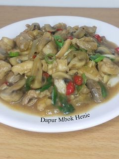 Foto resep Ayam Jamur Kancing Saus Tiram
