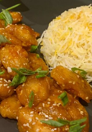 A picture of Orange chicken 🍊🍛.