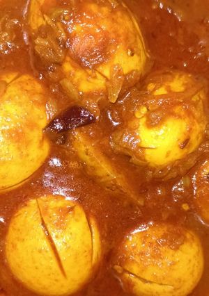 এগ কষা (egg kosha recipe in Bengali) রেসিপির প্রধান ছবি