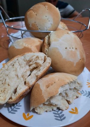 Una foto de Pan casero sin levadura 🥖😍