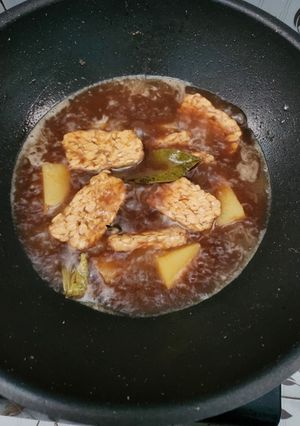 Foto resep Semur Kentang dan Tempe
